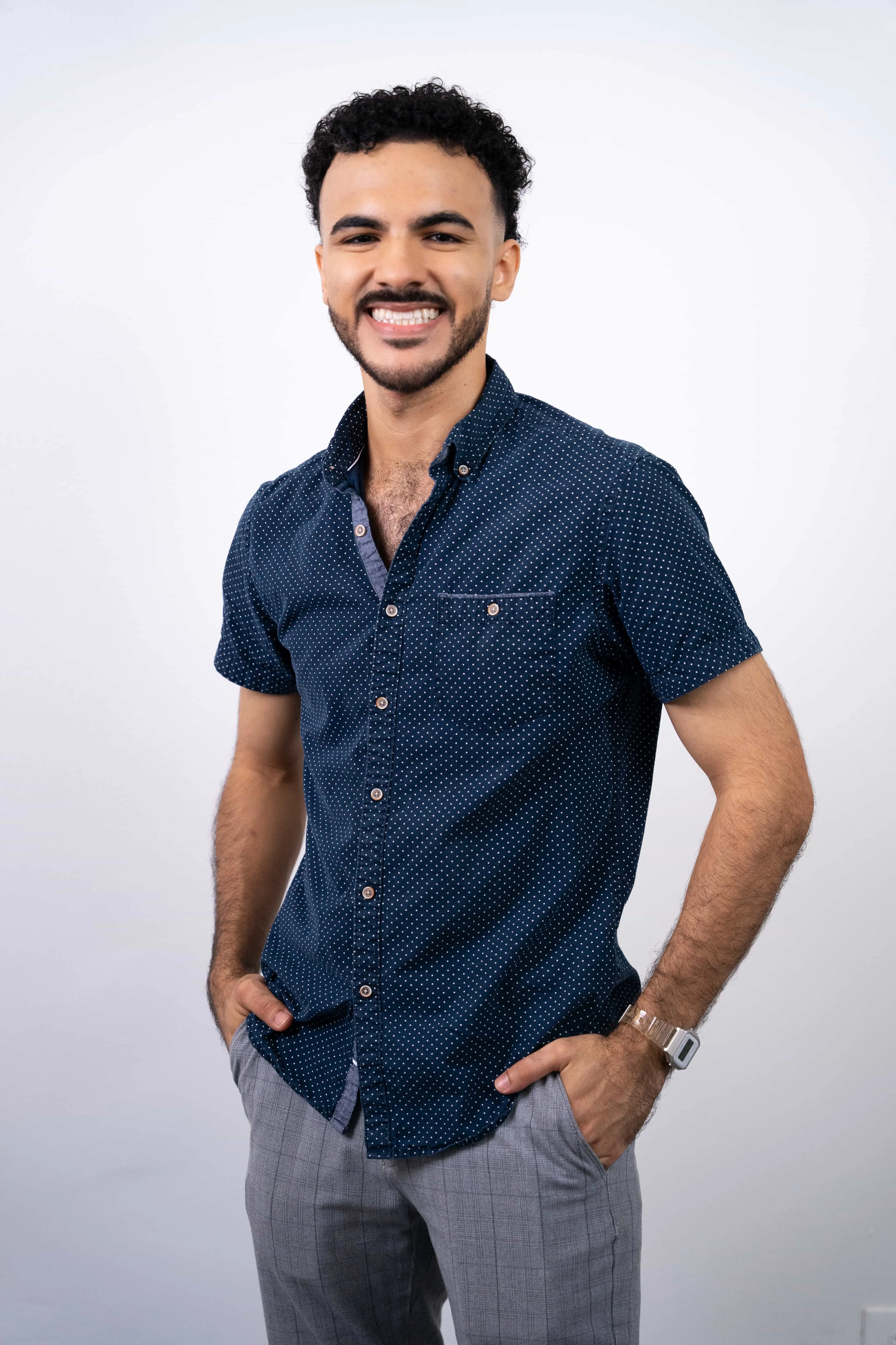 Sobre Alex Wayne - Sistemas Digitales para Negocios | Alex Wayne
